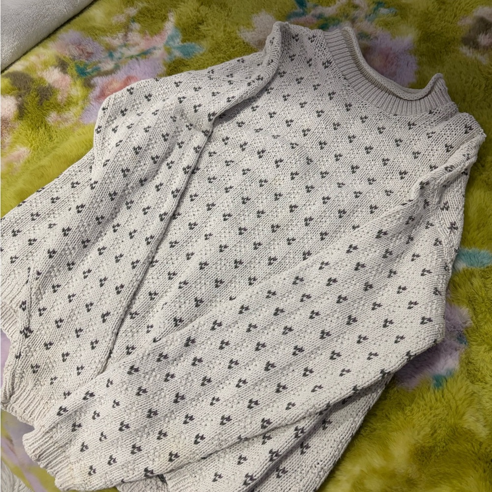 Women's Patterned Sweater
